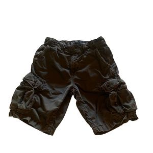 American Eagle classic cargo shorts in charcoal gray . 28 waist